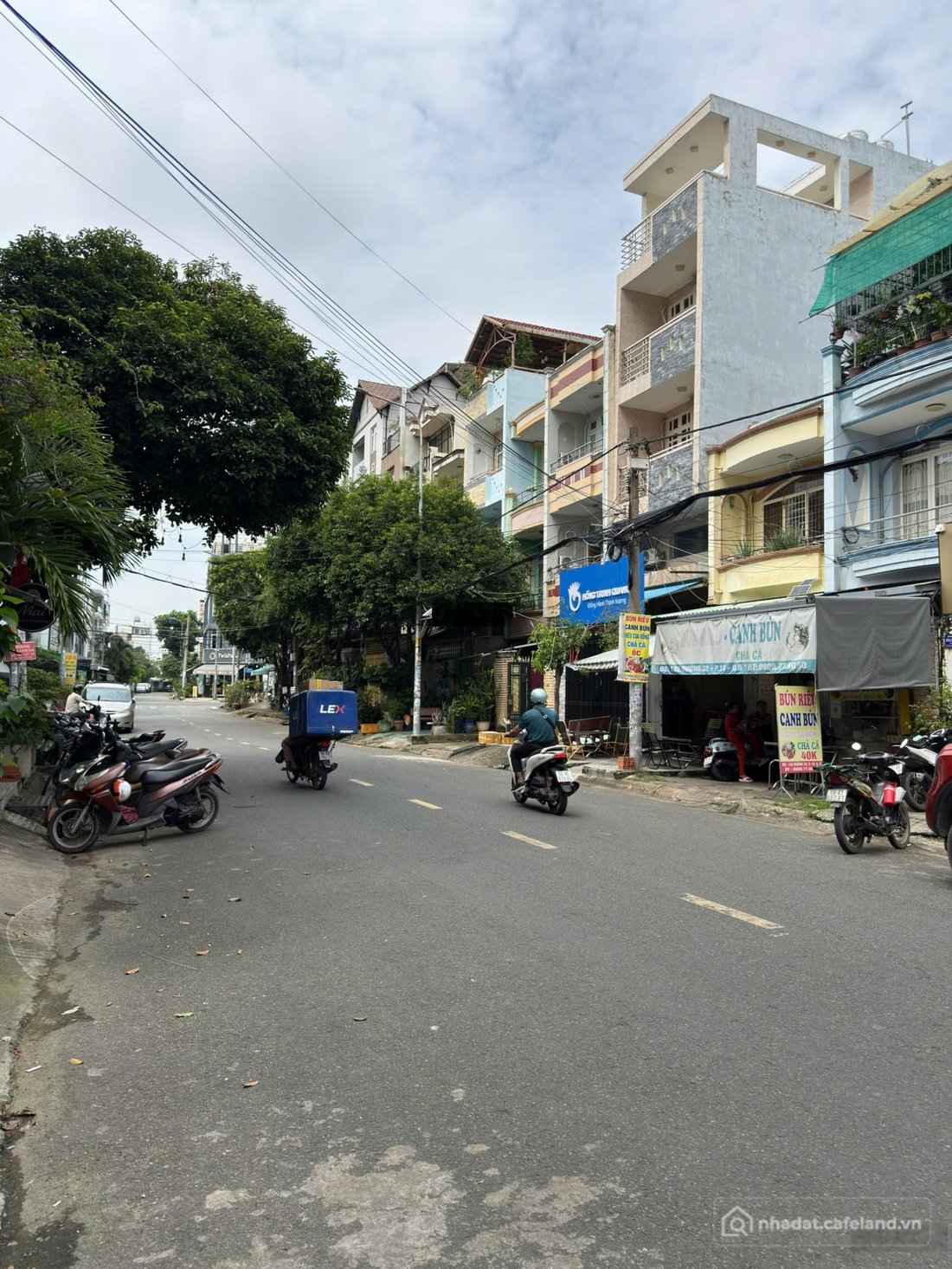 Bán nhà riêng: Nhà MT đường số - Bình Phú 1, 8x16m, 1 trệt 2 lầu ST đối diện chu