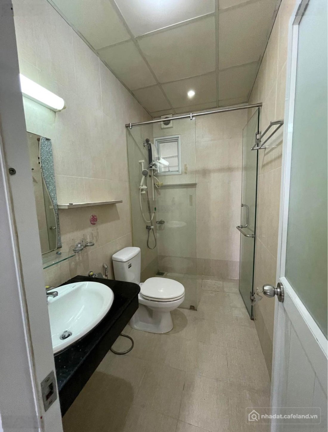Bán căn hộ chung cư: Ngộp bank bán cc tara residences (q8)