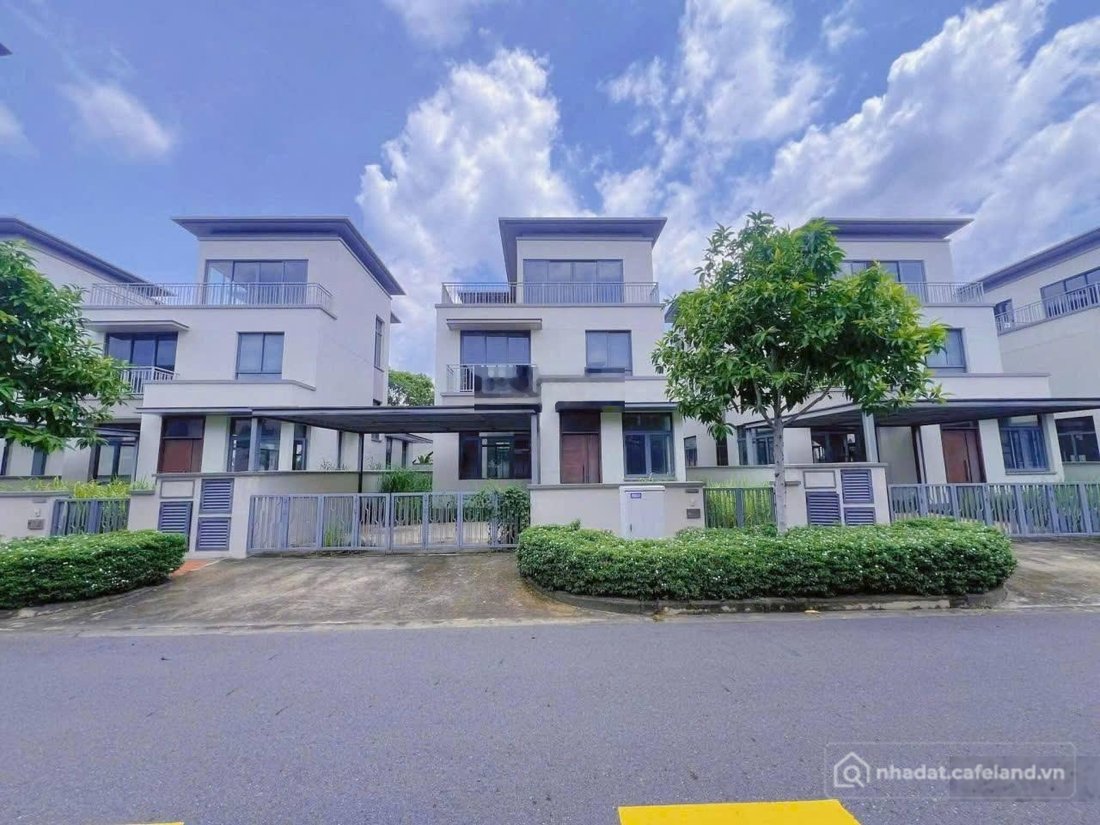 Bán biệt thự: Chính chủ chuyển nhượng nhà phố GÓC SWANPARK 3 MẶT THOÁNG 7,3 TỶ c