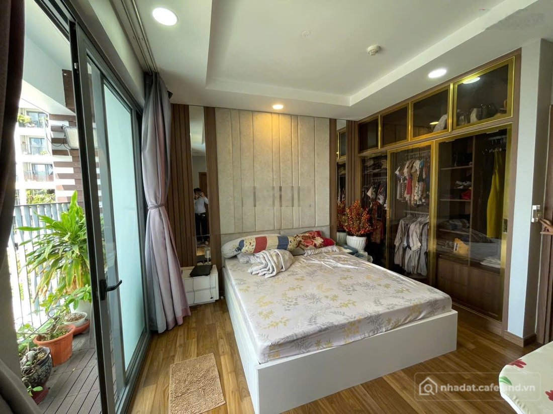 Bán căn hộ chung cư: Căn hộ có sổ Pegasuite 1 diện tích 68m2 (2PN, 2WC) giá: 4.4