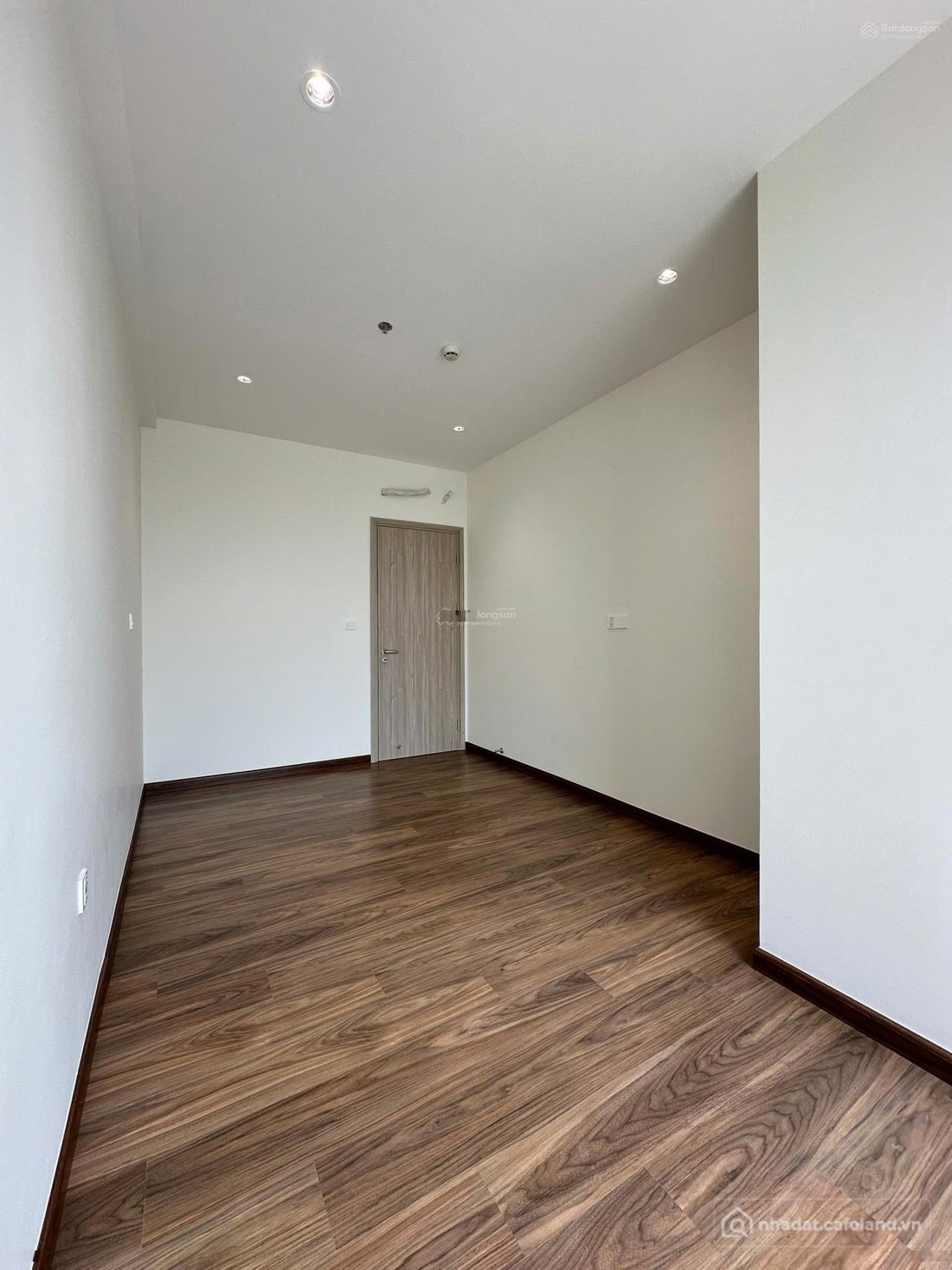 Bán căn hộ chung cư: Cần bán căn hộ Daqua 1PN-1WC view đông nam