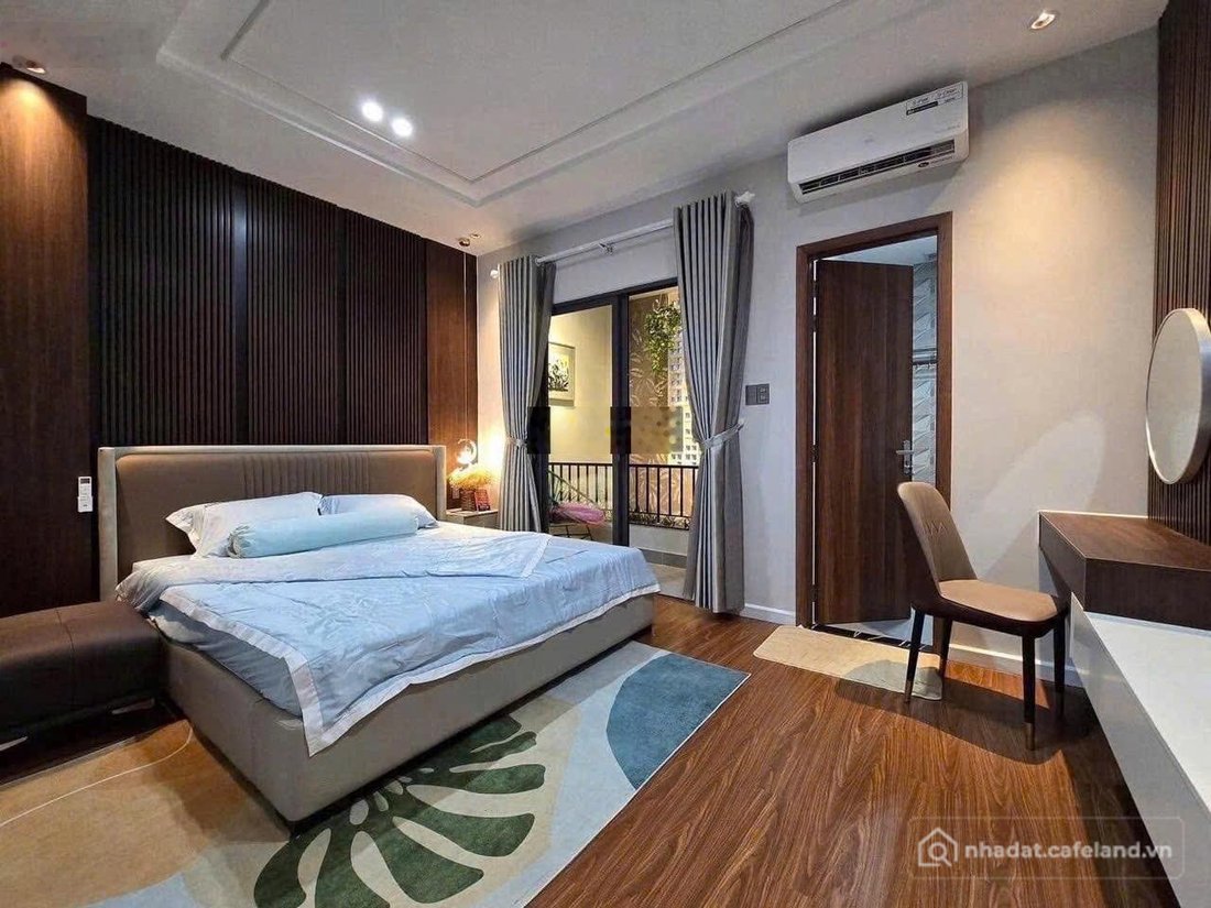 Bán nhà riêng: Thanh lý nhà 2 lầu (ngang 6m - dài 20m). Giá 850 triệu. Ở khu dân