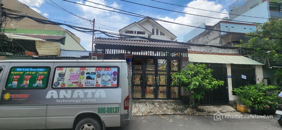 Bán nhà riêng: Bán villa ngay khu phân lô đồng bộ Nam Hùng Vương DT 20 x 20m, kh