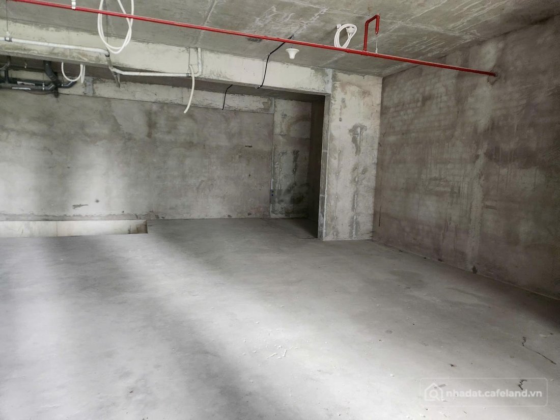 Bán nhà phố dự án: Cần bán Shophouse Westgate DT 200m2 căn góc giá 8.5 tỷ - sẵn 