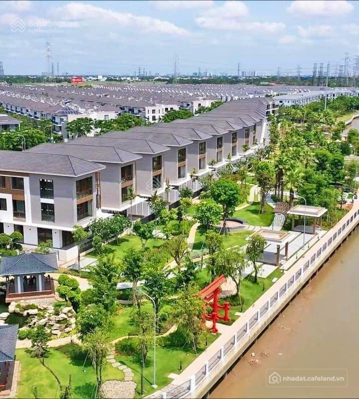 Bán biệt thự: Bán Biệt Thự VIP Lavila De RiO ven sông Nam Sài Gòn. Giá Tốt. LH 0