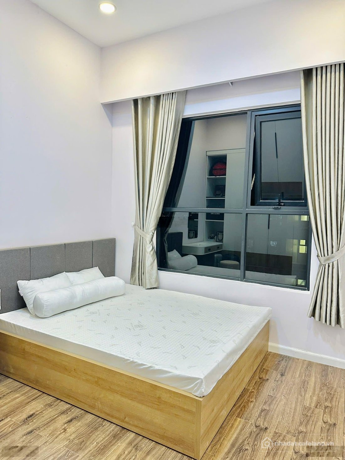 Bán căn hộ chung cư: Cần bán căn 56m2 Mizuki Park có nội thất