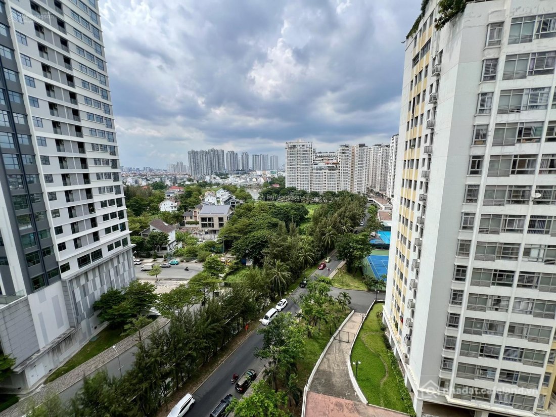 Bán căn hộ chung cư: Bán gấp căn hộ Sky Garden II, 5.49 tỷ, 71.4m2, 2PN, 2WC, vi