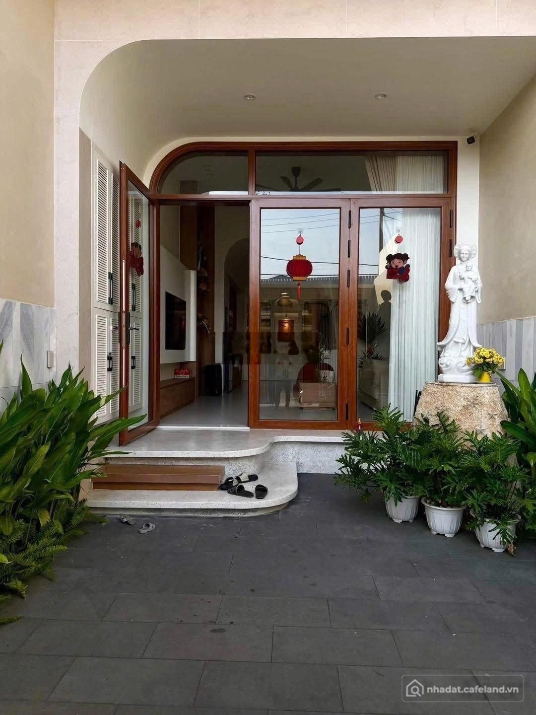 Bán nhà riêng: Cần thanh lý gấp căn nhà ngay Nguyễn Văn Linh, khu dân cư Conic s