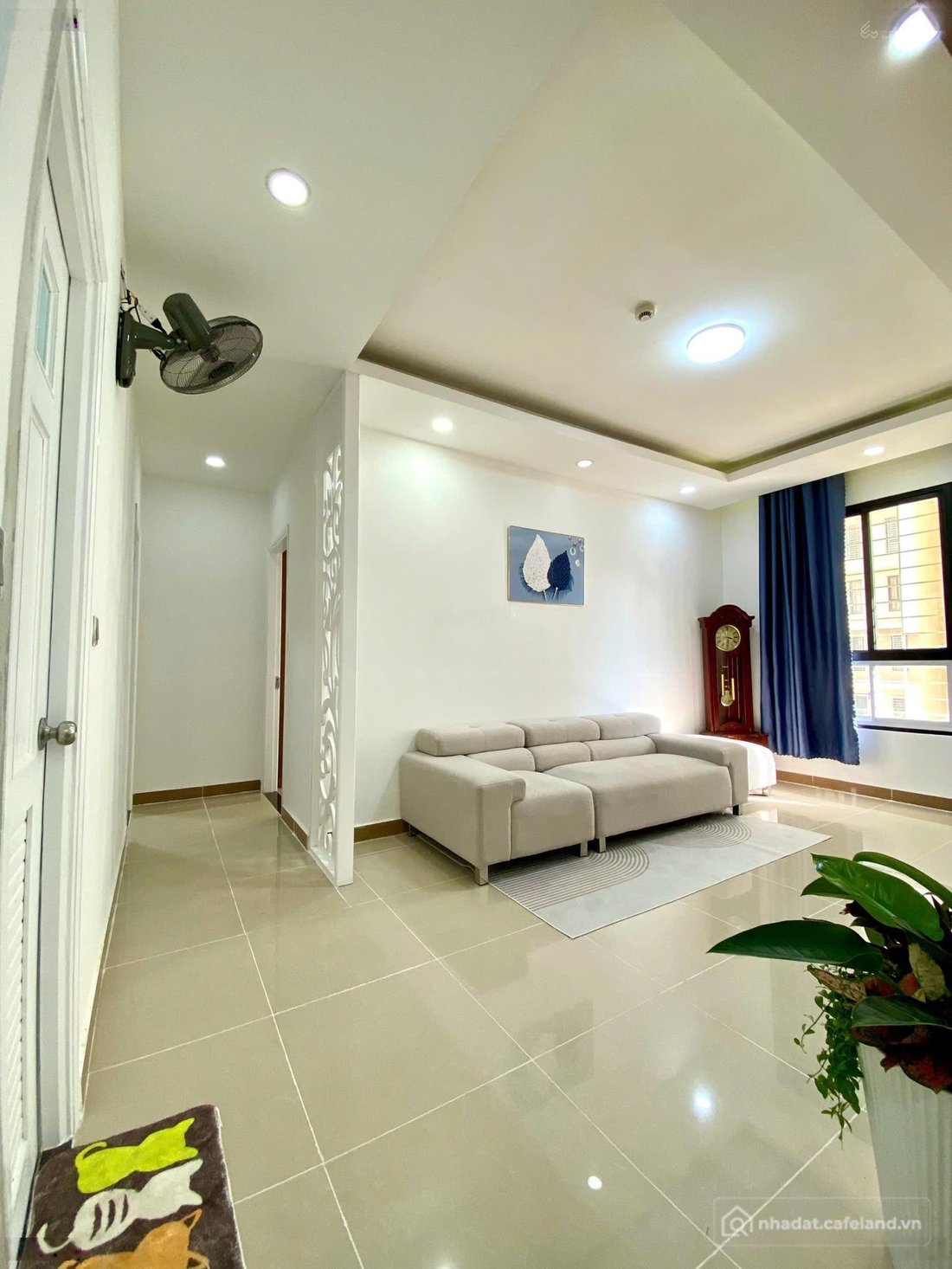 Bán căn hộ chung cư: Bán căn hộ 2PN - 3WC chung cư Era Town Đức Khải - full nội 