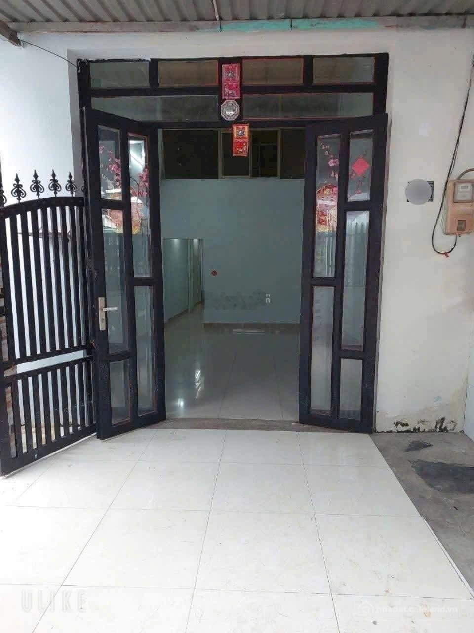 Bán nhà riêng: Bán nhà có SHR tại xã Phong Phú, huyện Bình Chánh _ DT: 64,7m2 _ 