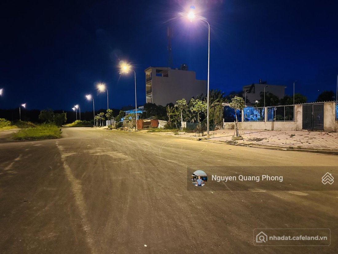 Bán đất thổ cư: Chủ gửi bán lô đất KDC 28ha Nhơn Đức đường 20m LH em Phong 09692