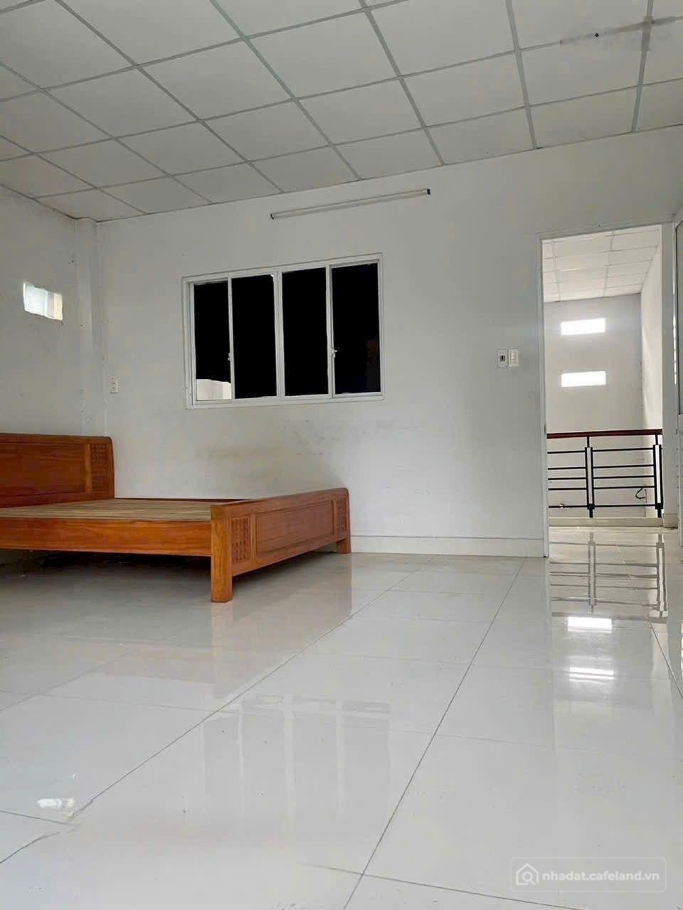 Bán nhà riêng: Chỉ 4,9 tỷ nhà 2 tầng 98m2 hẻm xe tải nguyễn văn tạo, long thới, 