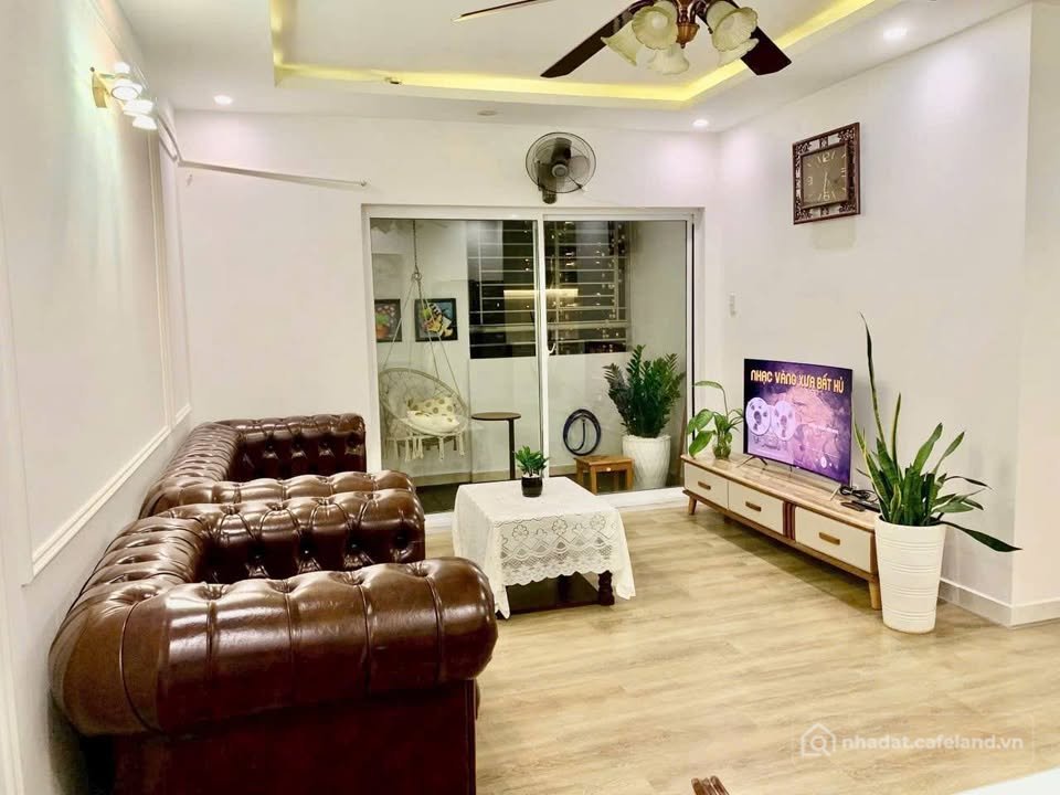 Bán căn hộ chung cư: Căn hộ 2 ngủ view biển Vũng Tàu full nội thất, vào ở ngay, 