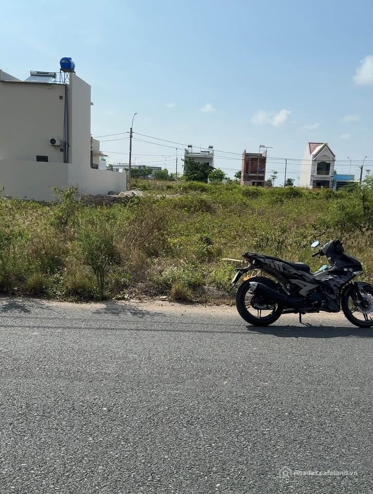 Bán đất nền dự án: Bán đất nền tại khu đô thị mới Hà Tiên, mặt tiền đường Số 1, 