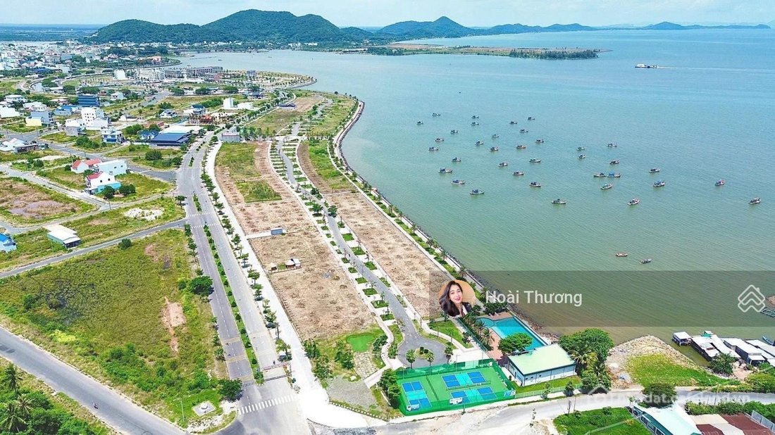 Bán đất thổ cư: Bán nền nhà phố biển Hà Tiên Venice Villas 139.7m2 chỉ 1.8 tỷ, c