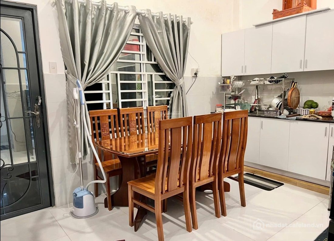 Bán nhà riêng: Bán nhà trệt lầu đường Xuân Thuỷ khu Hồng Phát An Bình Ninh Kiều