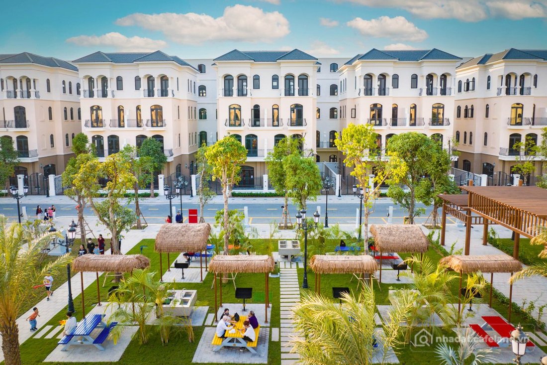 Nhà liền kề: SAUN116, Liền kề, khu Chà Là, Vinhomes Ocean Park 2