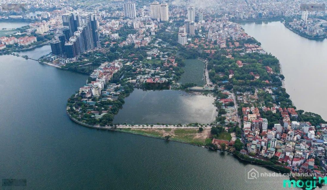 Nhà riêng: Cho thuê nhà 3 tầng sân vườn rộng rãi khu phố tô ngọc vân, tây hồ, hà