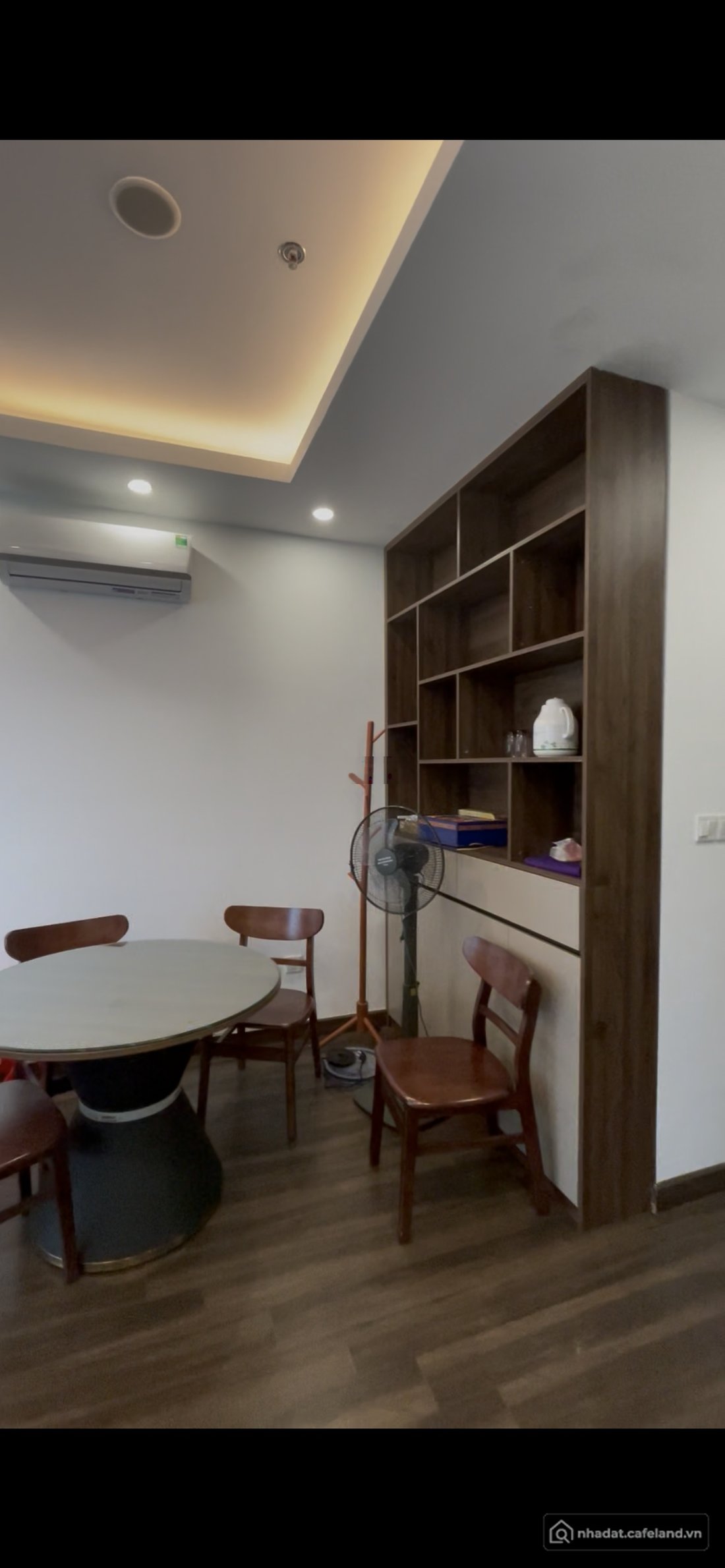 Căn hộ chung cư: Cho thuê CC tại Toà Tulip, Hoàng Huy Commerce, 9 triệu, 49.1m2,