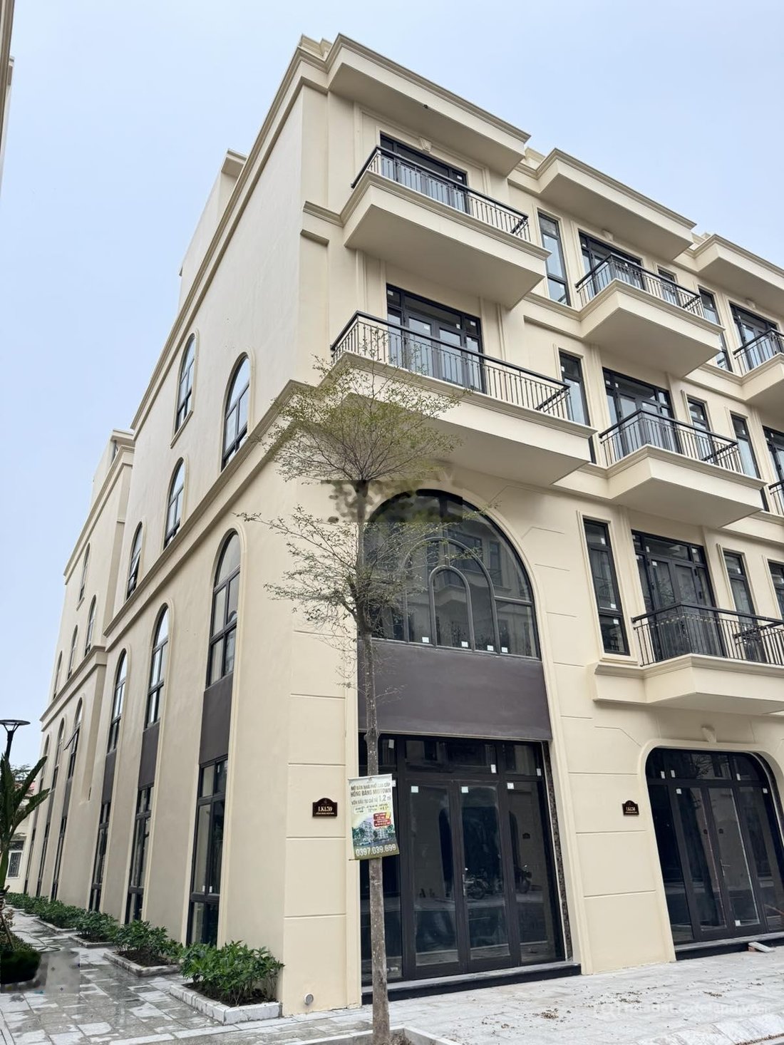 Nhà riêng: Miễn phí 1 năm thuê nhà 5 tầng tại Hồng Bàng Midtown, mặt tiền kinh d