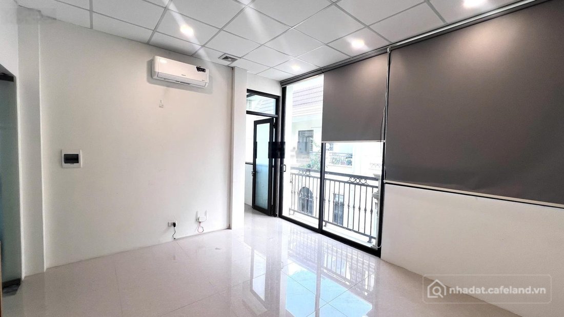 Văn phòng: Cho thuê văn phòng tại Him Lam Vạn Phúc, giá 4 triệu