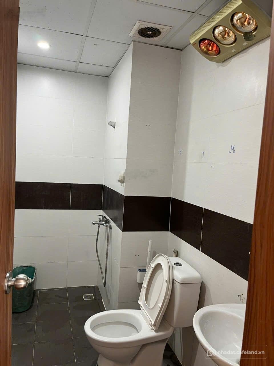 Căn hộ chung cư: Cho thuê CC 2PN, 1VS, 63m2, 7 triệu, tại A1.1, THT New City, Qu