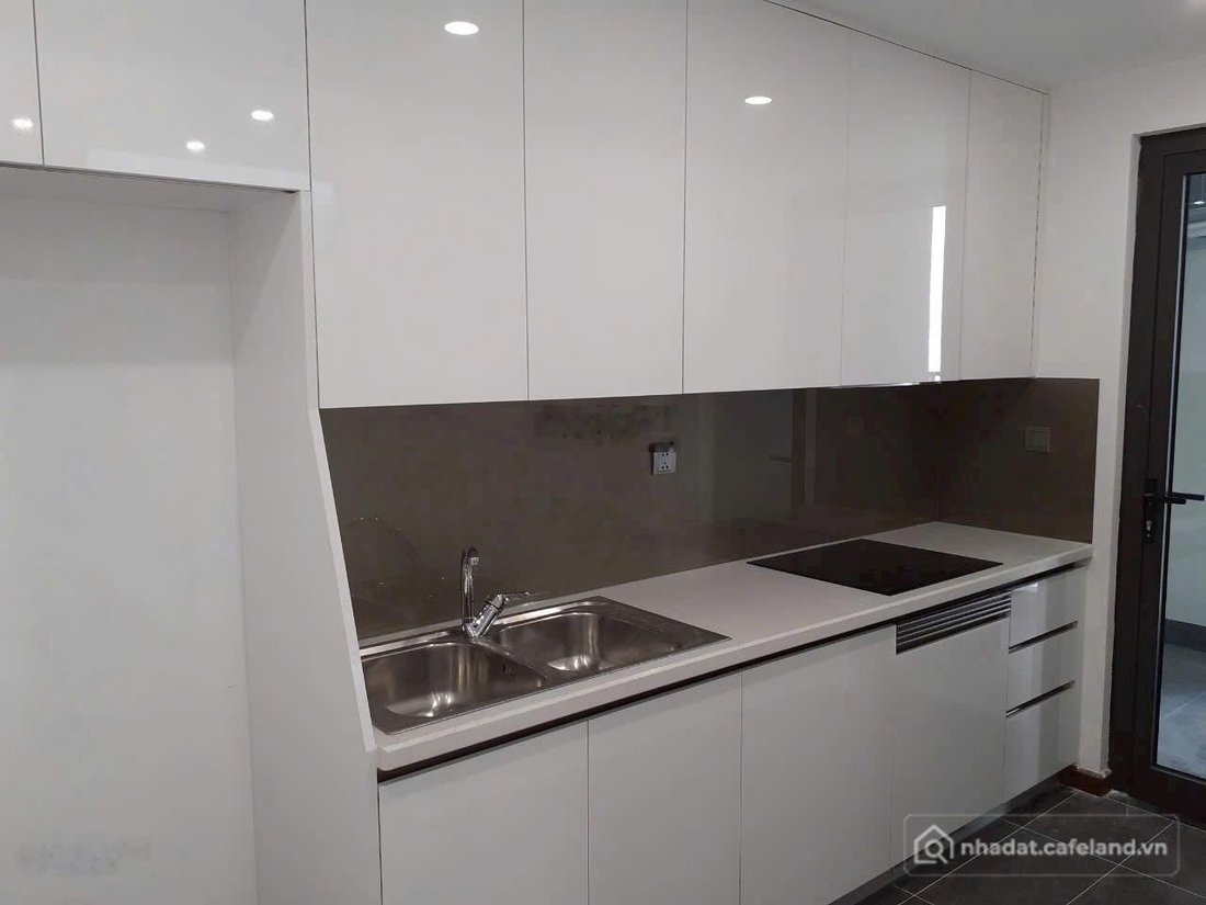 Căn hộ chung cư: Cho thuê căn 2 phòng ngủ nội thất cơ bản dự án 6th element giá 