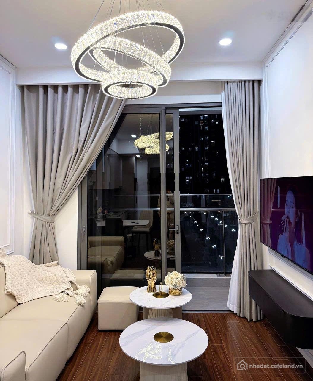 Căn hộ chung cư: Căn 2 ngủ masteri view biệt thự cực đẹp giá