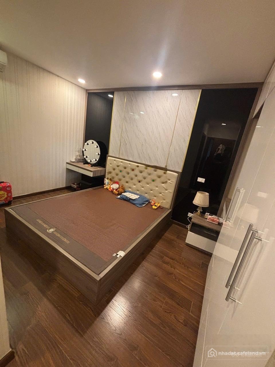 Căn hộ chung cư: Cho thuê căn hộ 2PN 75m2 Eco Dream Nguyễn Xiển - full đồ vào ở 
