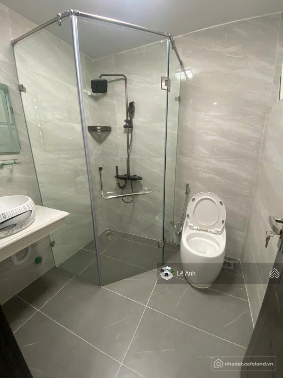 Căn hộ chung cư: Cho thuê căn hộ chung cư BIG Tower Phạm Hùng 126m2. 3 ngủ 2 vệ 