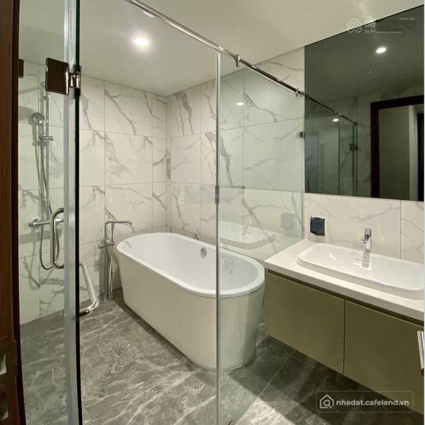 Căn hộ chung cư: Cho thuê căn hộ cao cấp tại Green Diamond, 93 Láng Hạ, 90m2, 2P