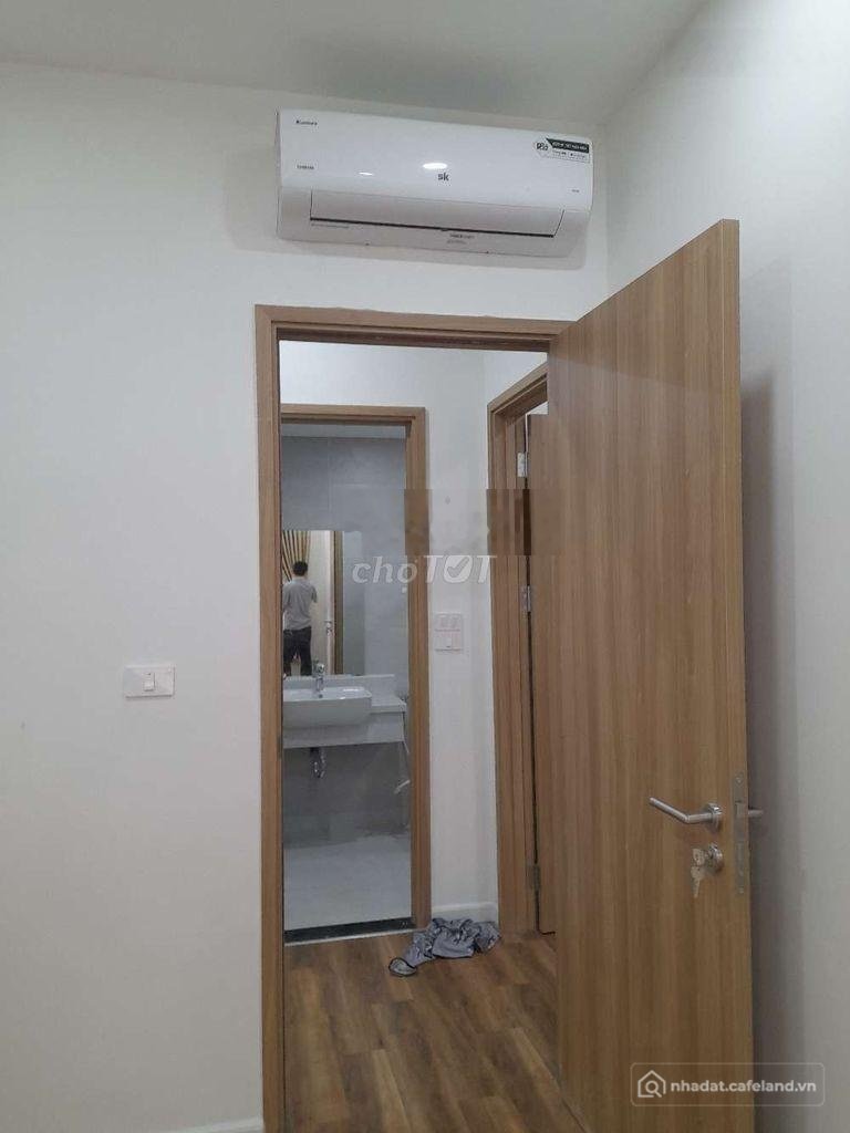 Căn hộ chung cư: Cho thuê CC 3PN, 2WC, 77m2, giá 8,5 triệu tại IEC Residences Tứ