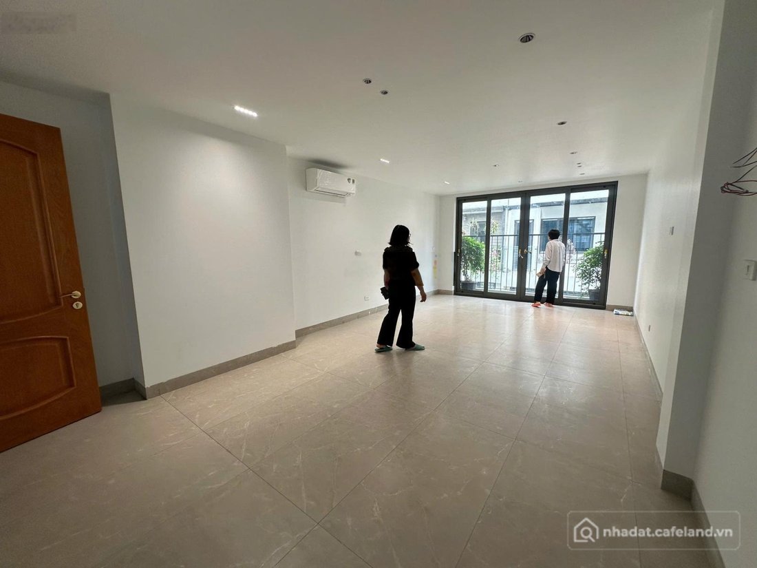 Văn phòng: Cho thuê văn phòng Thanh Liệt, gần The Manor Central Park, 40m2/tầng,