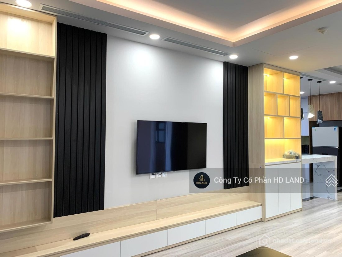 Căn hộ chung cư: Cho thuê căn hộ 3 ngủ dự án Golden Palace - Liên hệ : 033862577