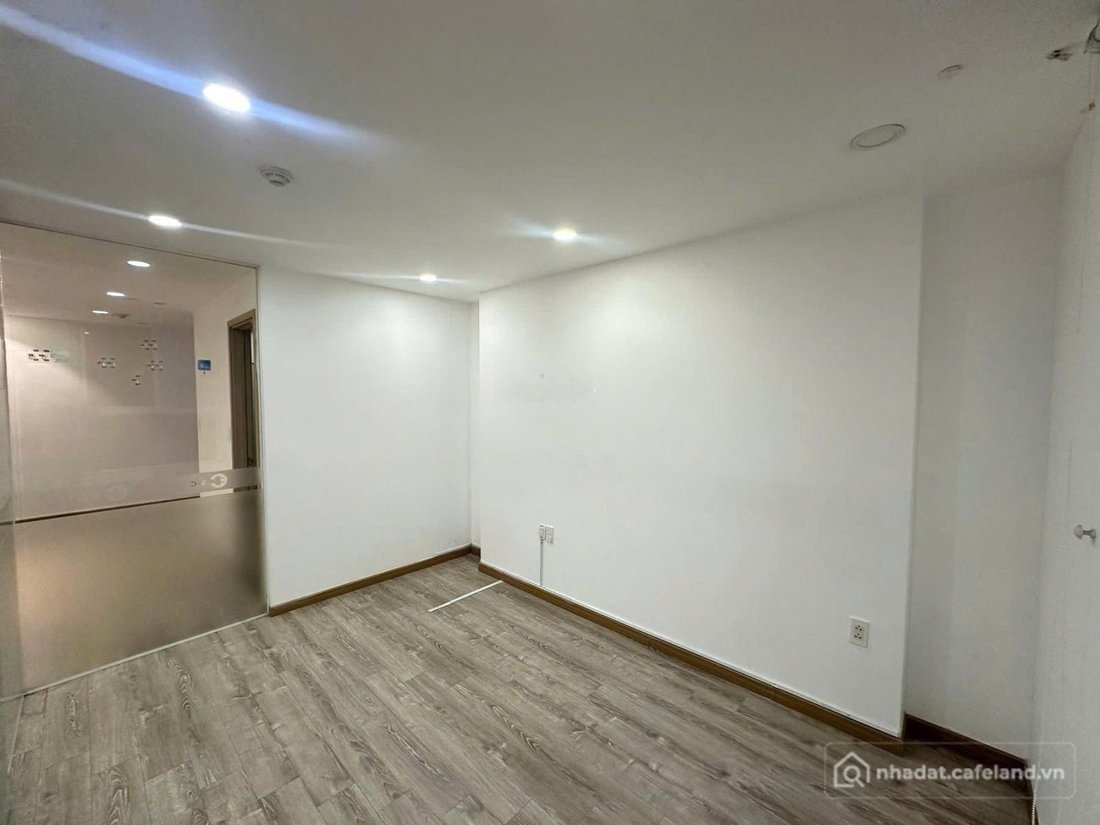 Căn hộ chung cư: Căn cao cấp Novaland Orchard Parkview 57m2 nội thất cơ bản vừa 