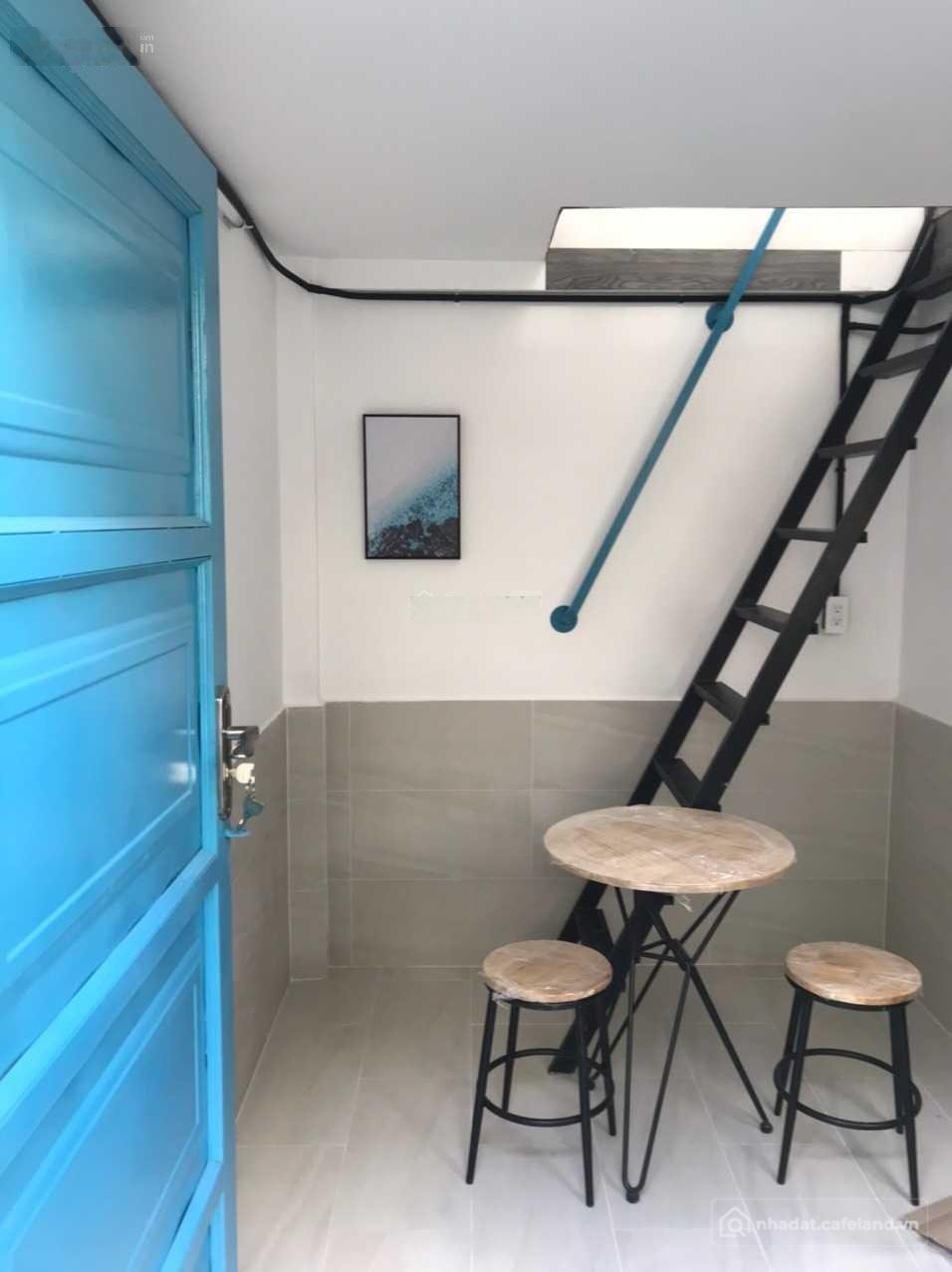 Phòng trọ: Phòng mới đẹp vào ở ngay, phòng sạch gác cao gần trung tâm Quận 1, 2,