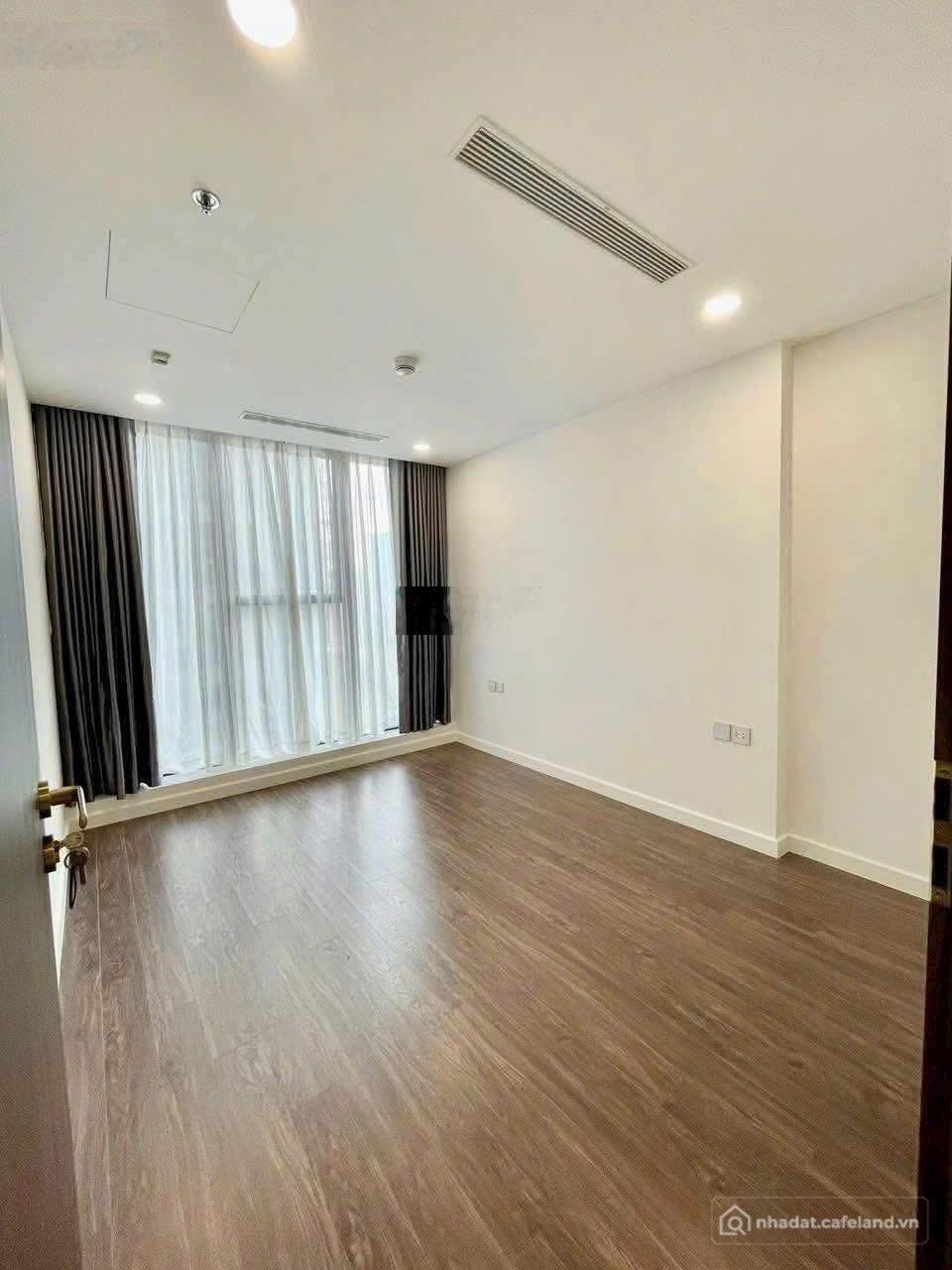 Căn hộ chung cư: Cho thuê ch cao cấp,sunshine sky city ,3pn ,106m, giá tốt 18tr/