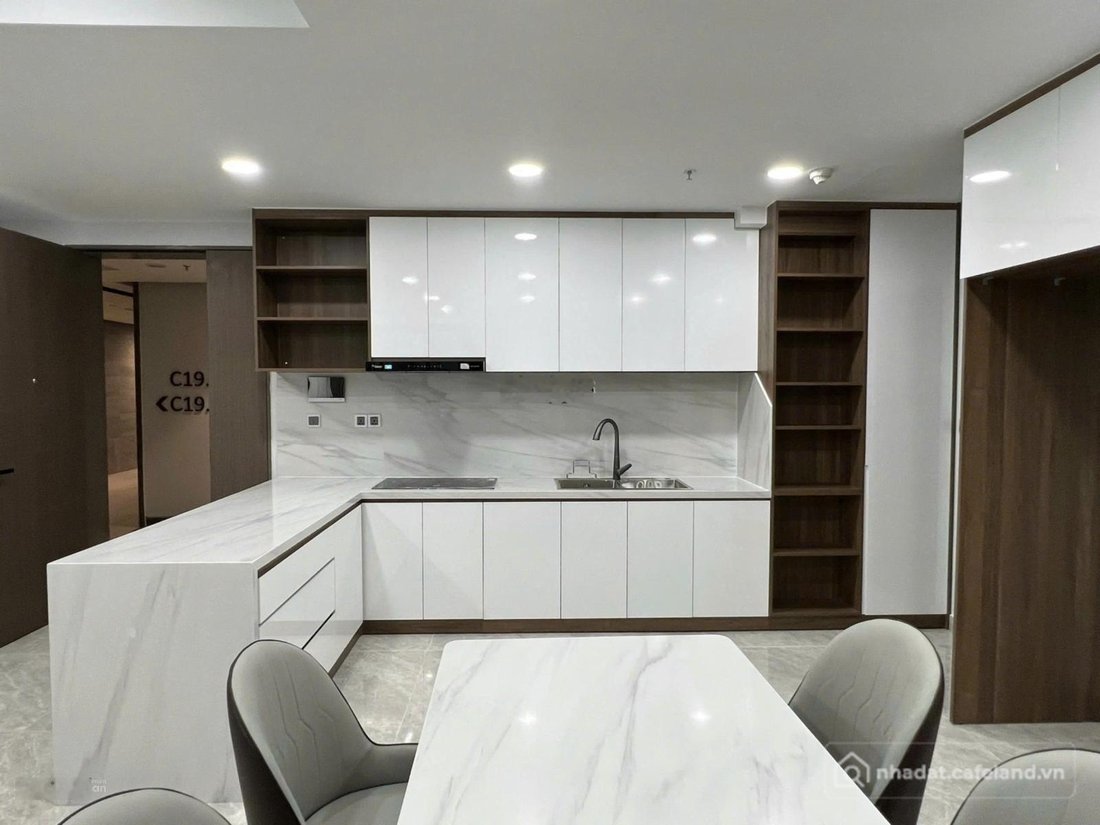 Căn hộ chung cư: Cho thuê căn hộ Midtown The Peak (M8), 130m2, 3pn 2wc, view sôn