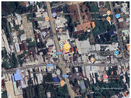 Bán đất thổ cư: Bán đất 676.1m² Xã Phú Tân