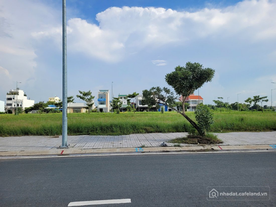 Bán đất thổ cư:  BÁN NỀN GOLDEN CITY (GIAI ĐOẠN 2)