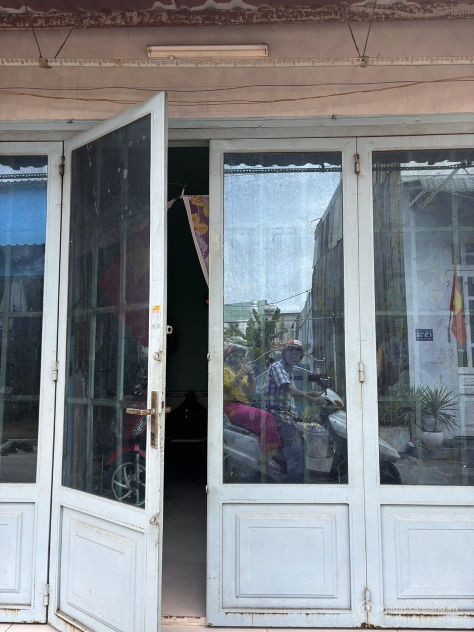 Bán nhà riêng: CHÍNH CHỦ CẦN BÁN NHÀ LIÊN KHI 5-6 HUYỆN BÌNH CHÁNH - TP HỒ CHÍ M