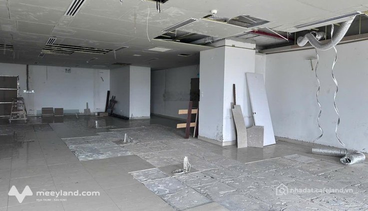 Cho thuê văn phòng: Cho thuê làm văn phòng tại Golden King Quận 7 chỉ 60tr/th. L