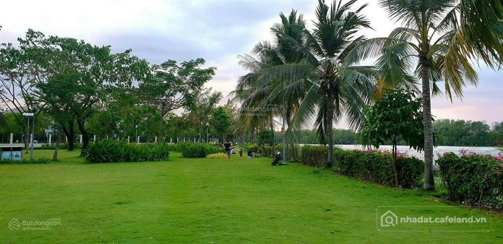 Bán căn hộ chung cư: Riverside residence phú mỹ hưng view tây bắc sông 82m2 2pn,