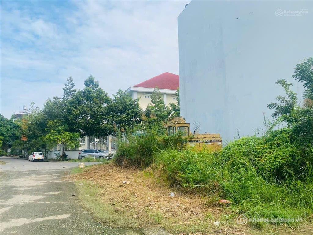 Bán đất thổ cư: Bán lô đất góc 2 mt đường d11 và d6 khu dân cư phú mỹ p tân mỹ, 