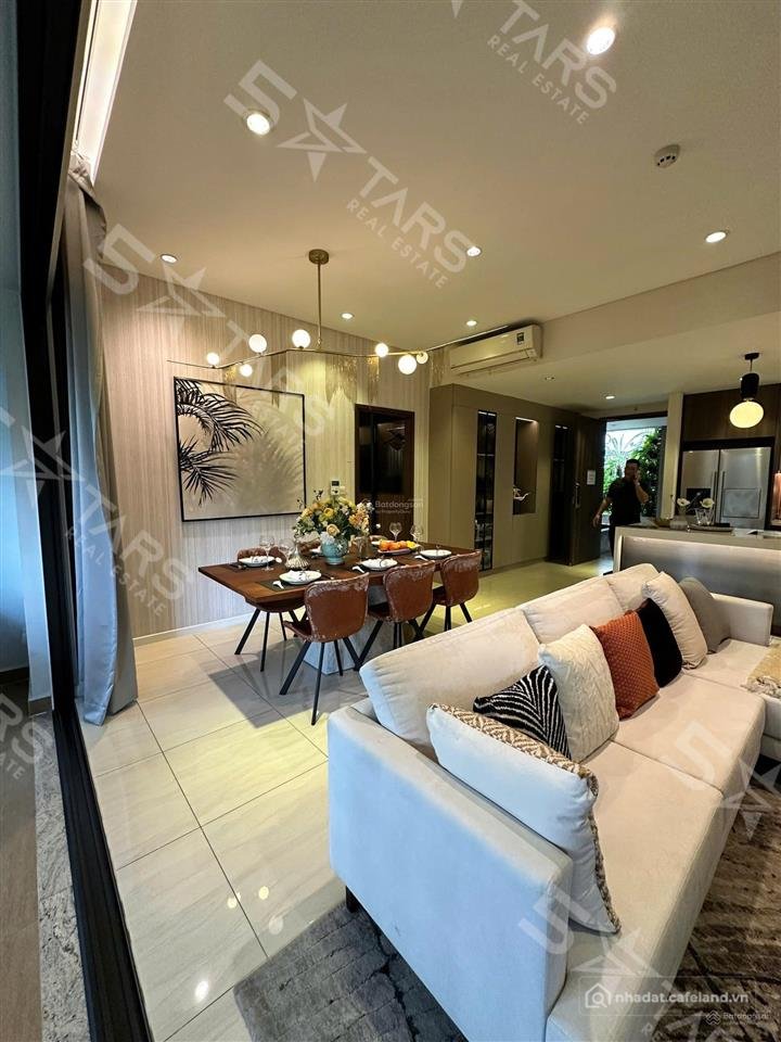 Bán căn hộ chung cư: Bán ch 2pn, 82m2 tại the infiniti riviera point, giá cực tố