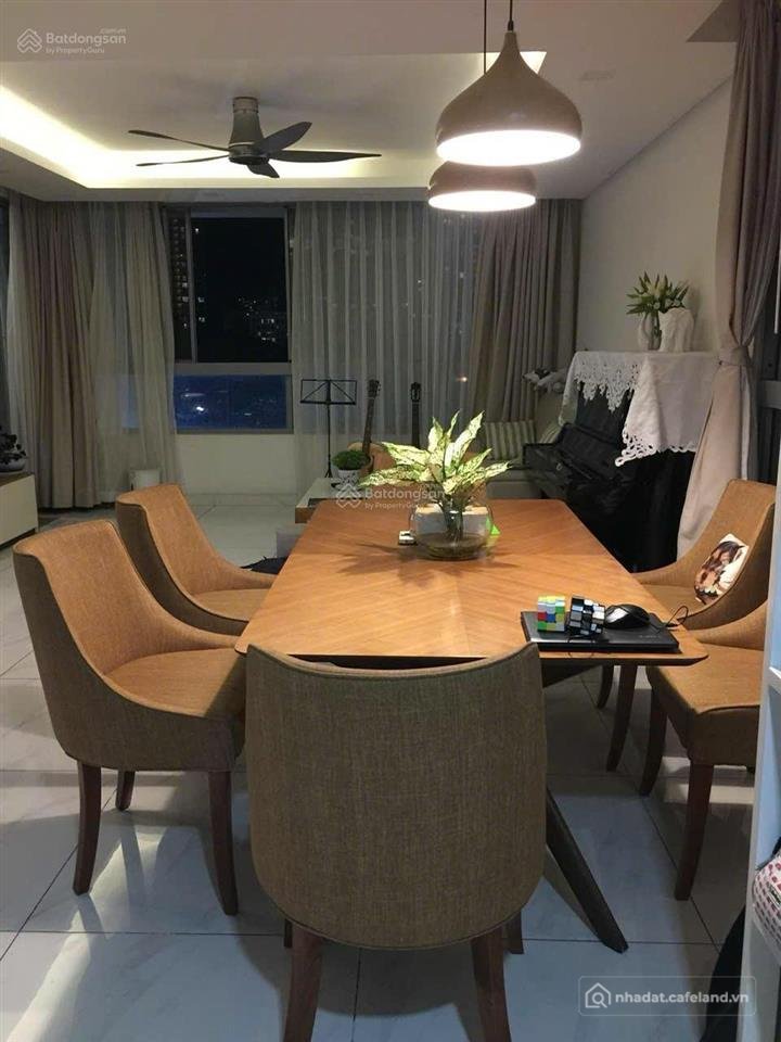 Bán căn hộ chung cư: Bán căn hộ green valley pmh q7. 3pn view đẹp, có ô xe. giá 