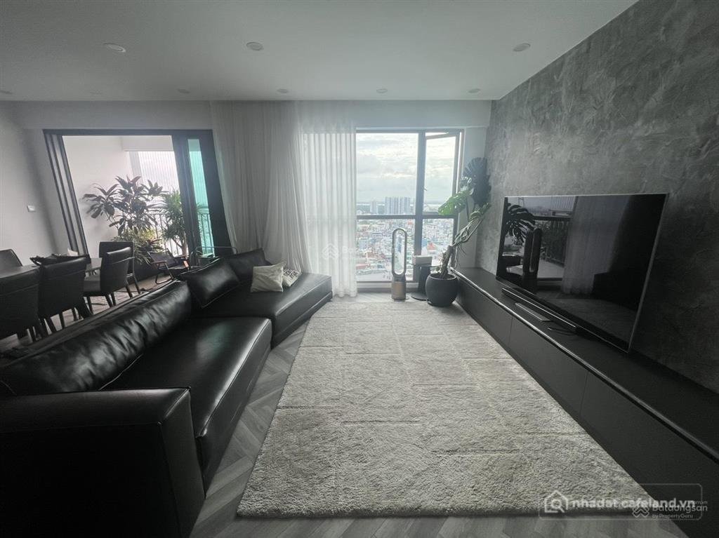 Bán căn hộ chung cư: Siêu hiếm, căn hộ riviera point, dt 212m2, 4 pn, view ban c
