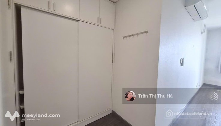 Cho thuê căn hộ chung cư: Penthouse luxgarden 111m 3pn- nội thất cơ bản- ở liền.