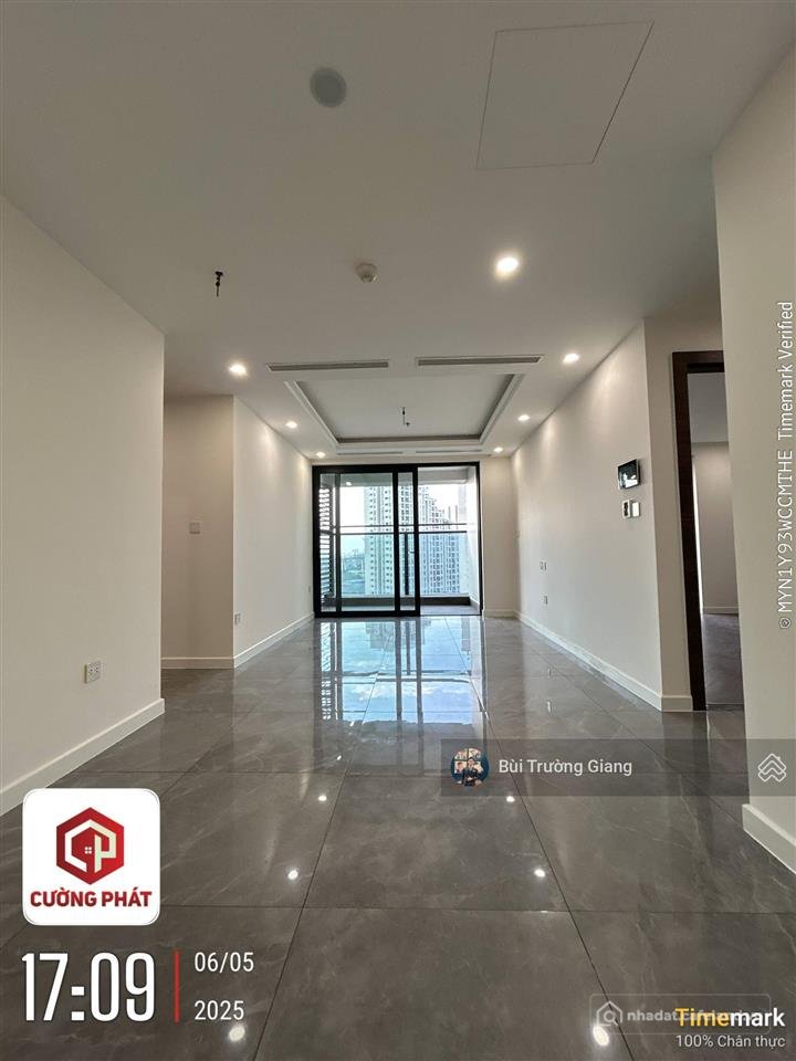 Cho thuê căn hộ chung cư: Cho thuê ch tầng cao, siêu rộng 2pn 2wc, 110m2, giá tố