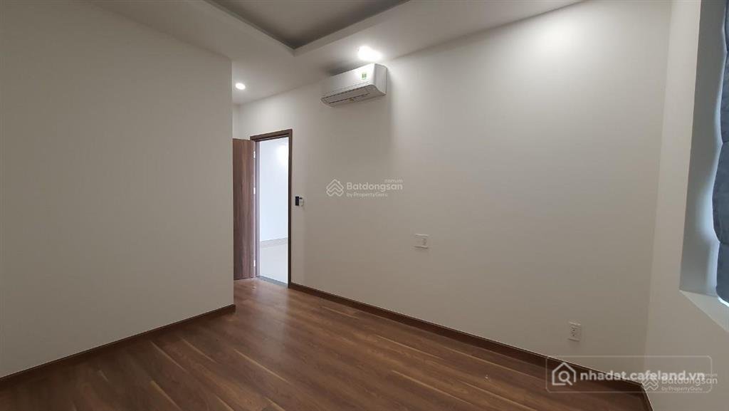Cho thuê căn hộ chung cư: Căn hộ q7 saigon riverside có sẵn 3 máy lạnh ,mnn rèm 
